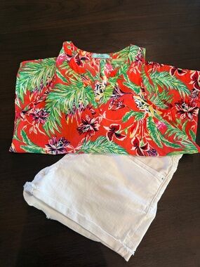 Size Small Karlie Tropical Sleeveless Tank / Shell – Size Small